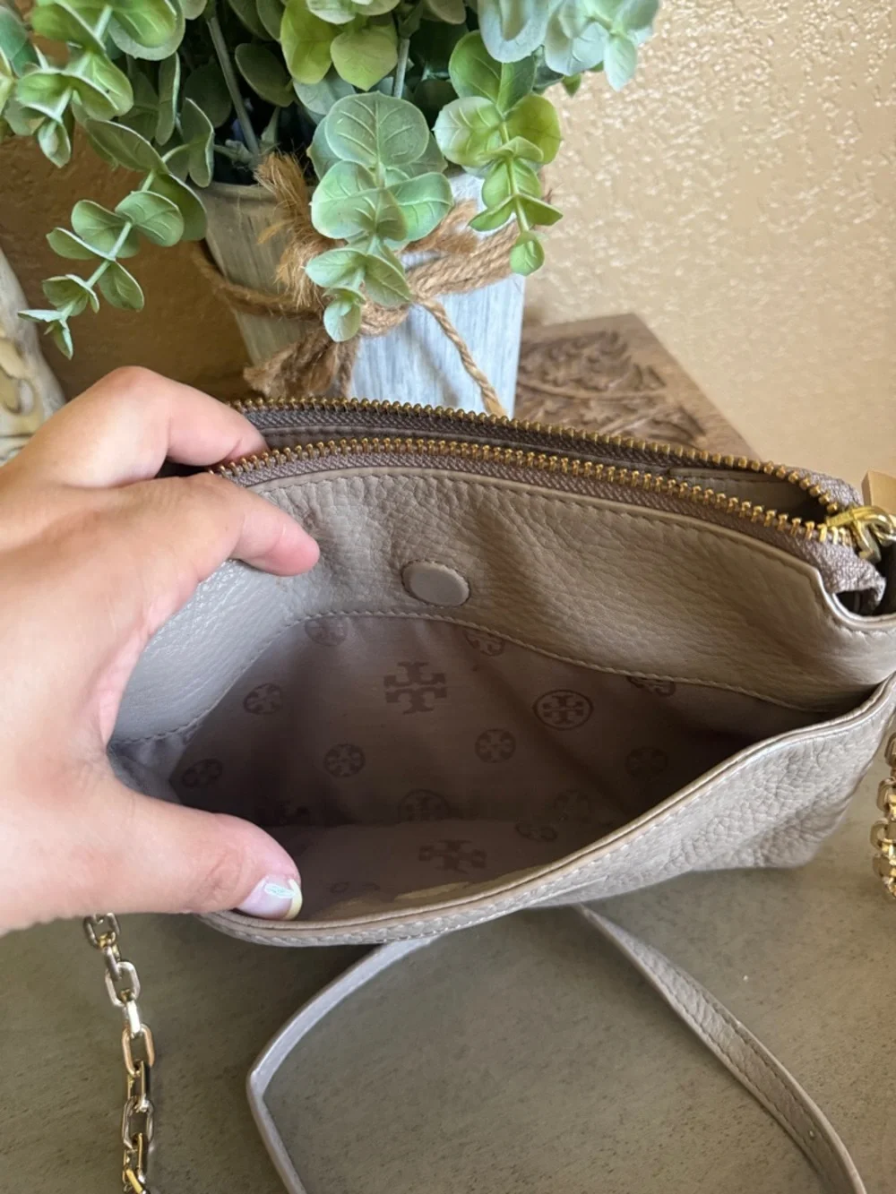 Tory Burch Taupe Pebbled Leather Crossbody - Picture 3 of 5